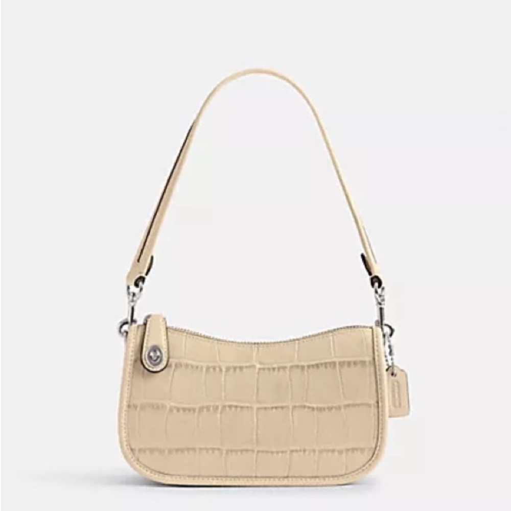 Coach Swinger 20